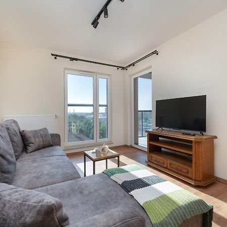 Wroclaw 1-Bedroom Apartment With Parking & Balcony By Noclegi Renters Esterno foto